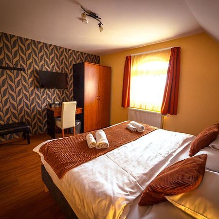Barackvirág Panzió Hotel Tihany Exterior foto