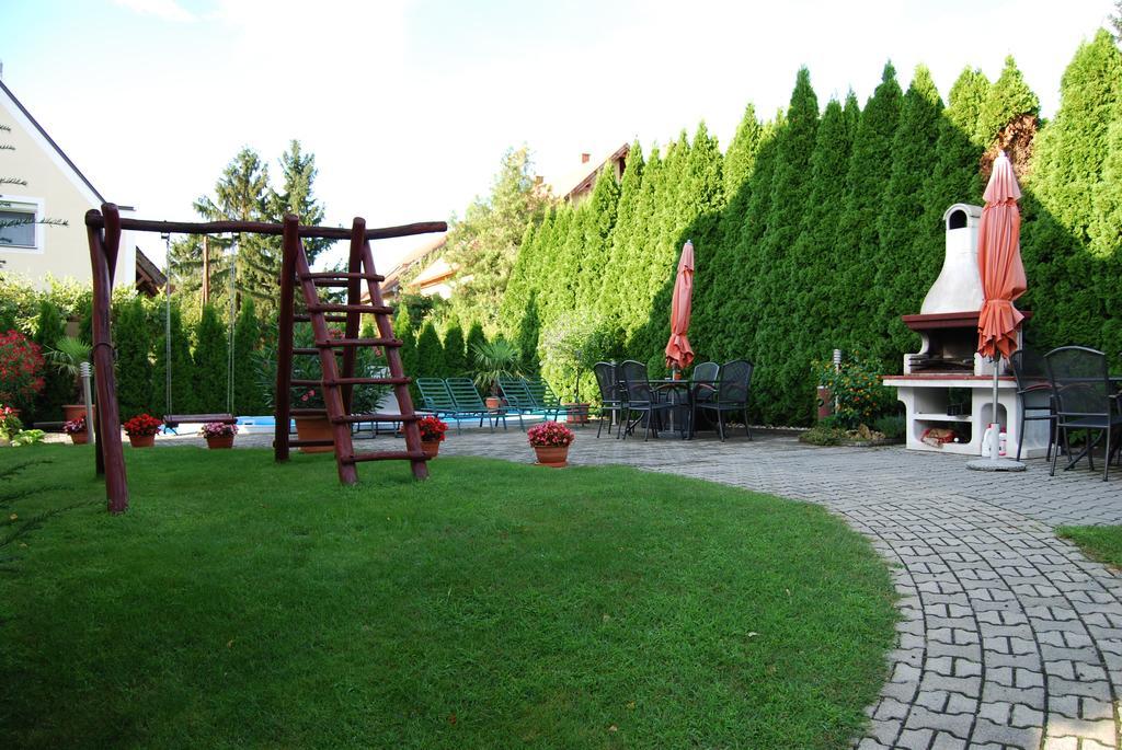 Barackvirág Panzió Hotel Tihany Exterior foto